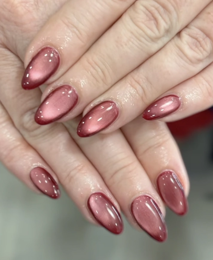 Almond Nails in Ruby Red Cat Eye Gel Polish