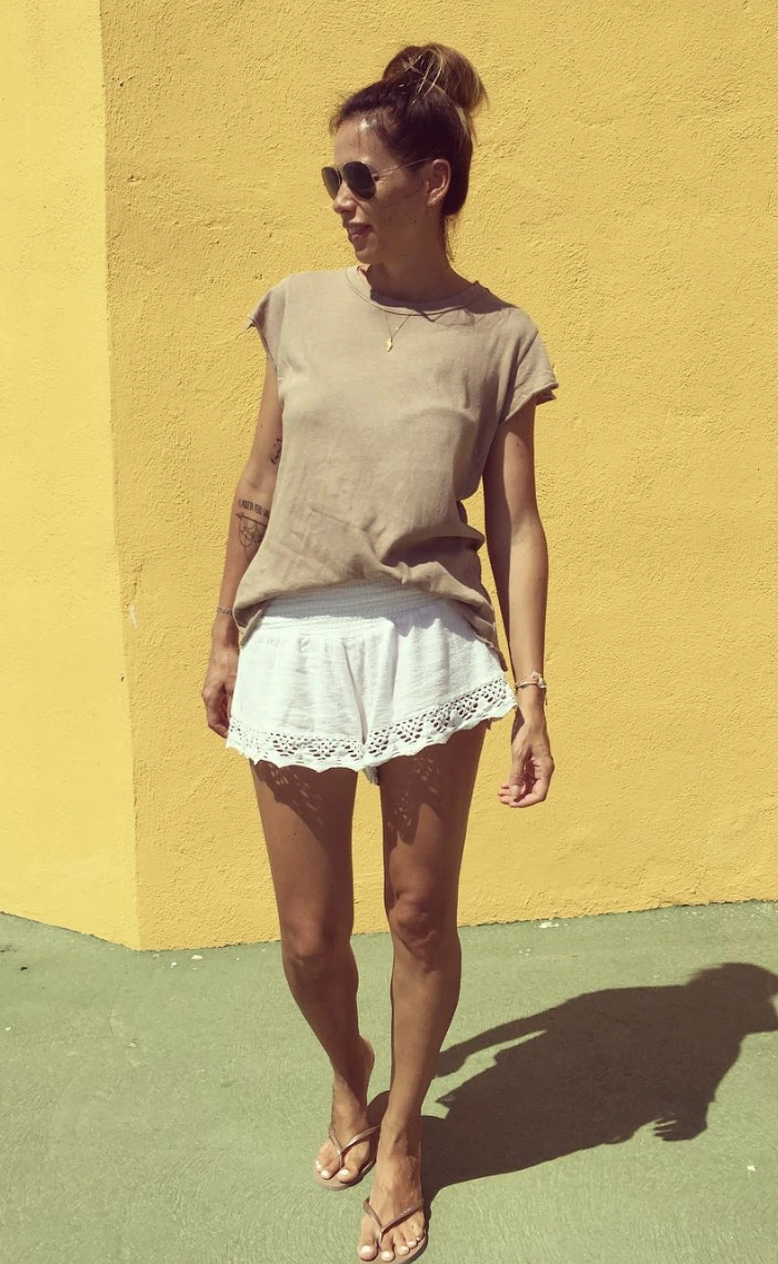 Beige Oversized T-Shirt + White Lace-Trimmed Shorts + Clear Strappy Sandals