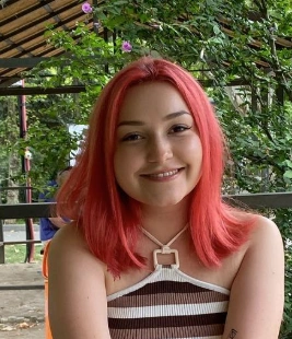 Blunt Bob with Centre Part for Medium Length Hair