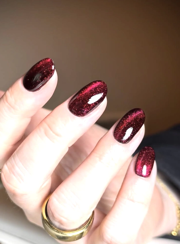 Burgundy Cat-Eye Oval Nails