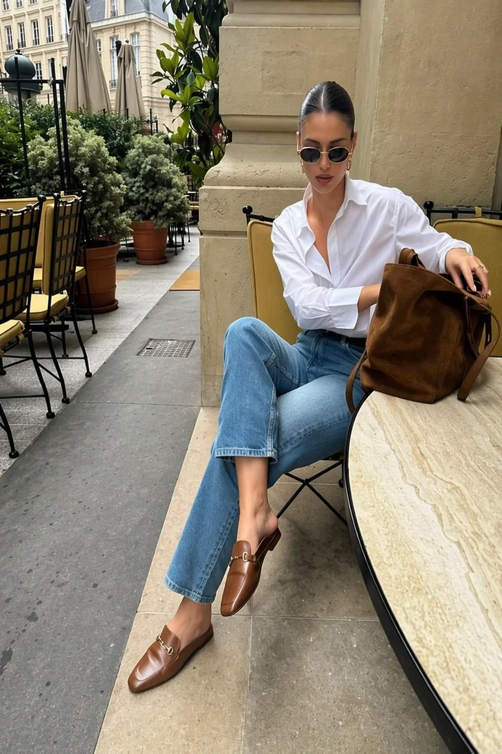 Button Down + Jeans + Loafers