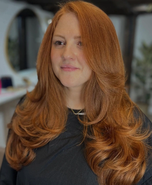 Copper Red, Soft Layers, Face-Framing Waves