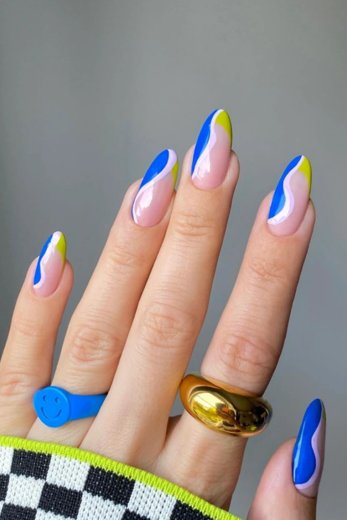 18- Deep-Sea Swirl Nails