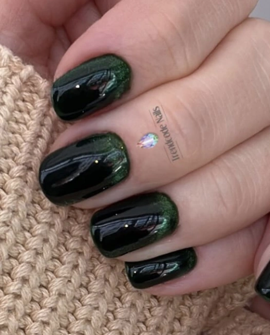 Emerald Green Cat Eye French Tip Nails on Short Oval Nails