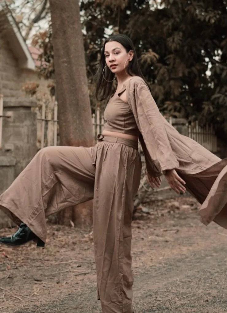 Monochrome Magic: Flowy Top + Wide-Leg Pants