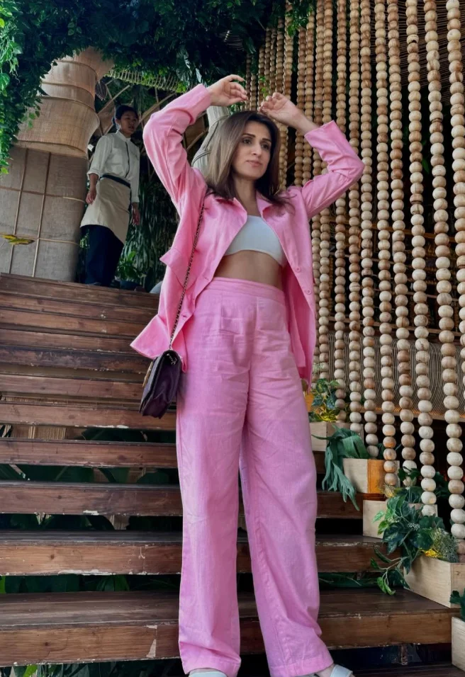 Pretty in Pink: Oversized Blazer + Wide-Leg Pants