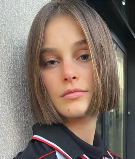 Razor Sharp: The Ultimate Power Bob