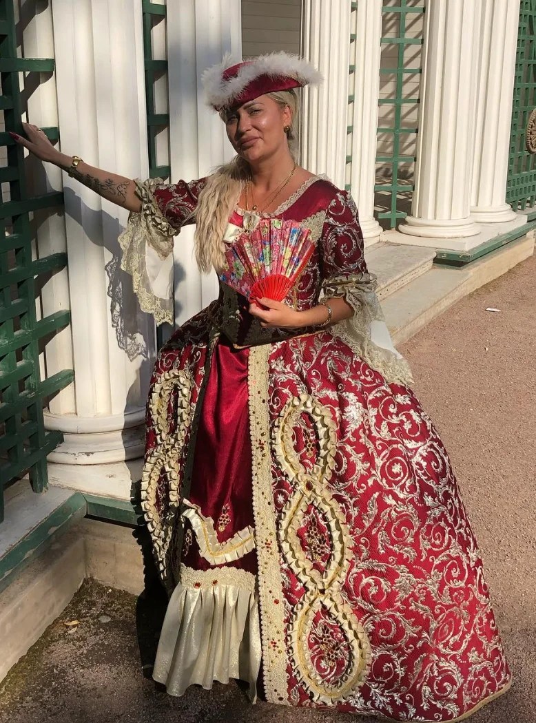 Regal Glamour: Embroidered Red Gown