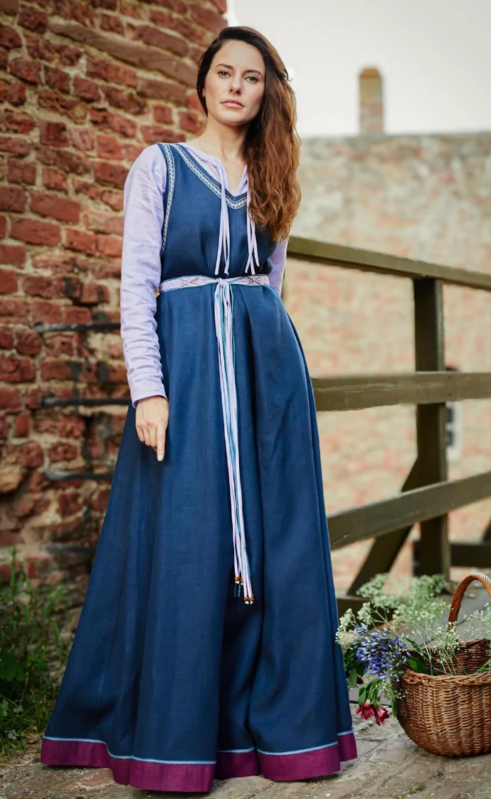 Rustic Grace: Simple Blue Medieval Dress Purple Trim