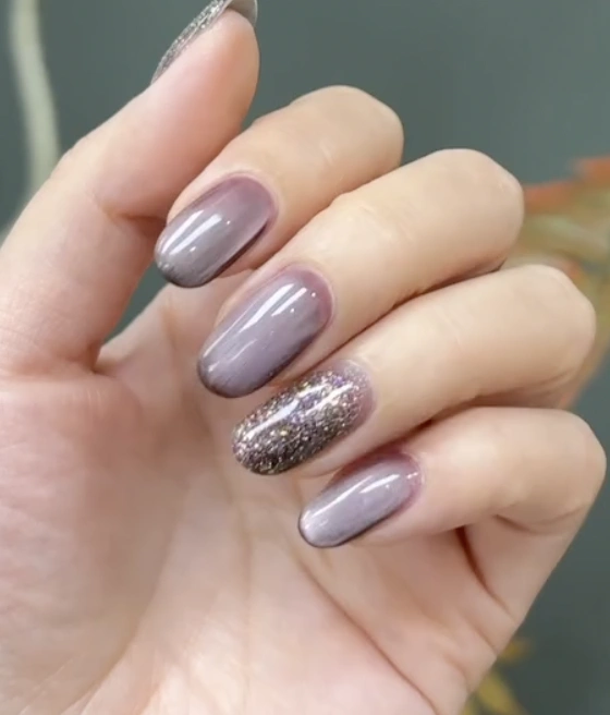 Smoky Mauve Nails Cat Eye with Glitter Accent