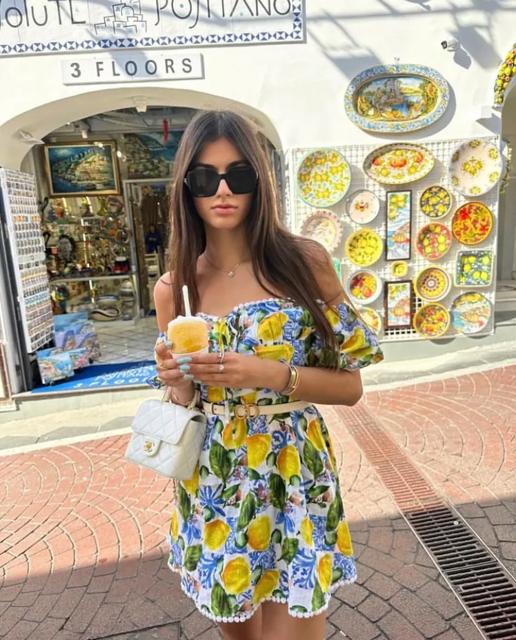 The Amalfi Dream: Lemon-Fresh Elegance