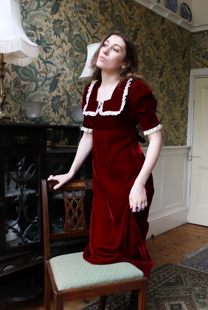 Velvet Elegance: Red Velvet Dress Lace Trim