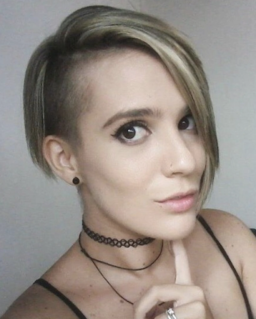 Asymmetrical Blonde Pixie Cut with Shaved Side