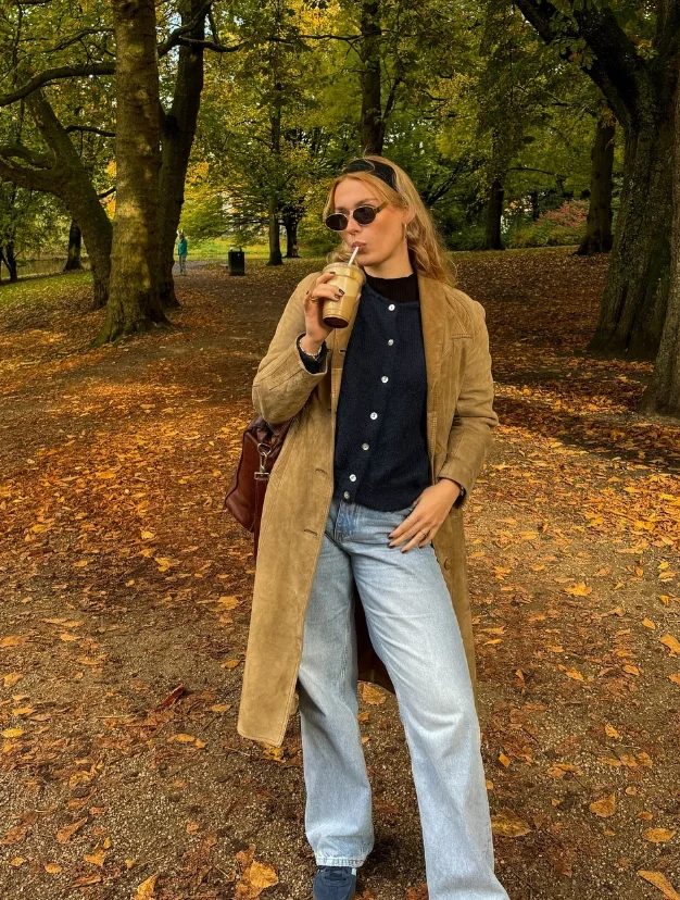 Black Cardigan + Suede Trench Coat + Light Wash Jeans + Loafers