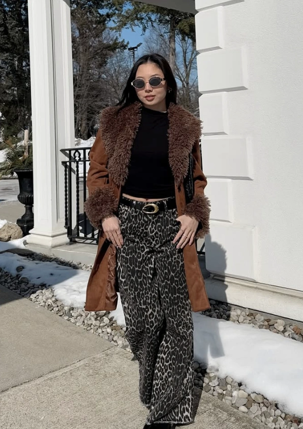 Brown Faux Fur Trim Coat + Black Turtleneck Top + Leopard Print Wide-Leg Pants + Black Belt With Gold Buckle + Black Ankle Boots