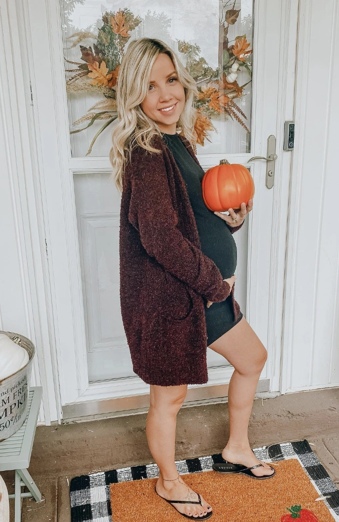 Burgundy Knit Cardigan + Green Bodycon Dress + Black Flip Flops