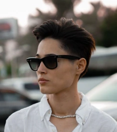 Chic Short Tomboy Style Hair with Textured Layers and a Side Part