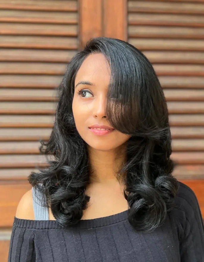 Classic Black Wavy Layers