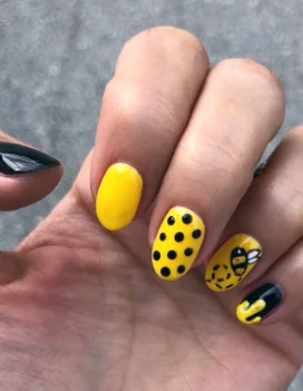 Cute Yellow Polka Dot Bee Nails