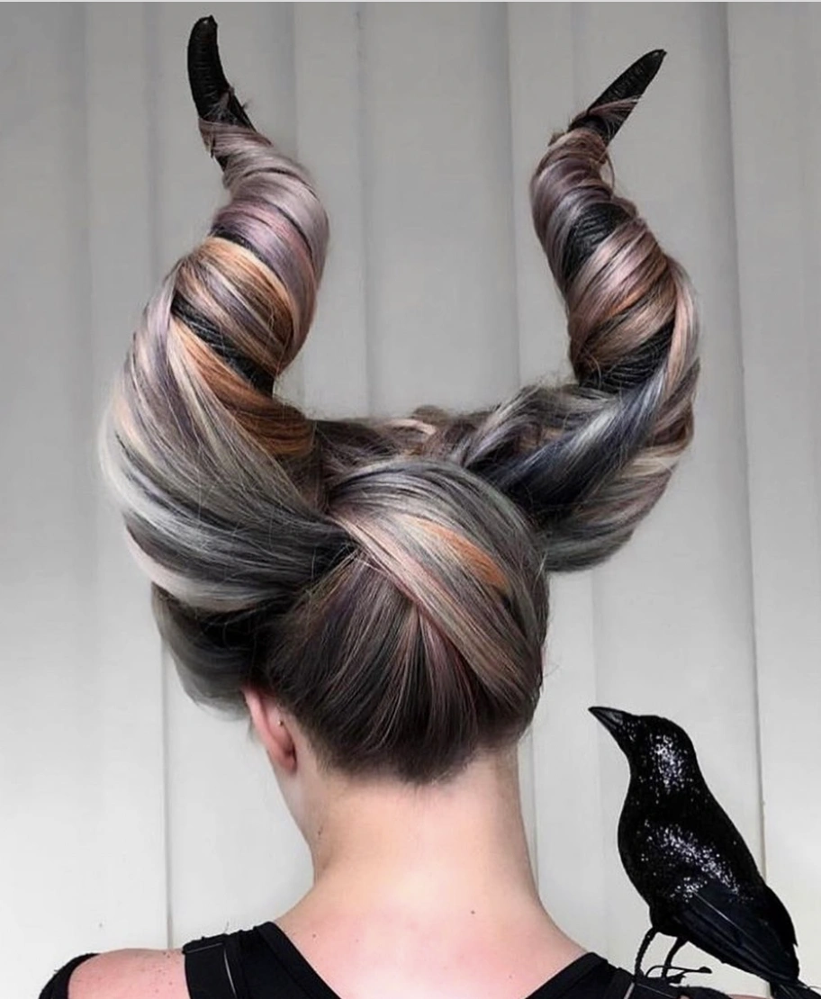 Dramatic Twisted Horns with Multicolored Highlights