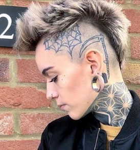 Edgy Short Hair Tomboy Style with Spiky Texture and Undercut Design