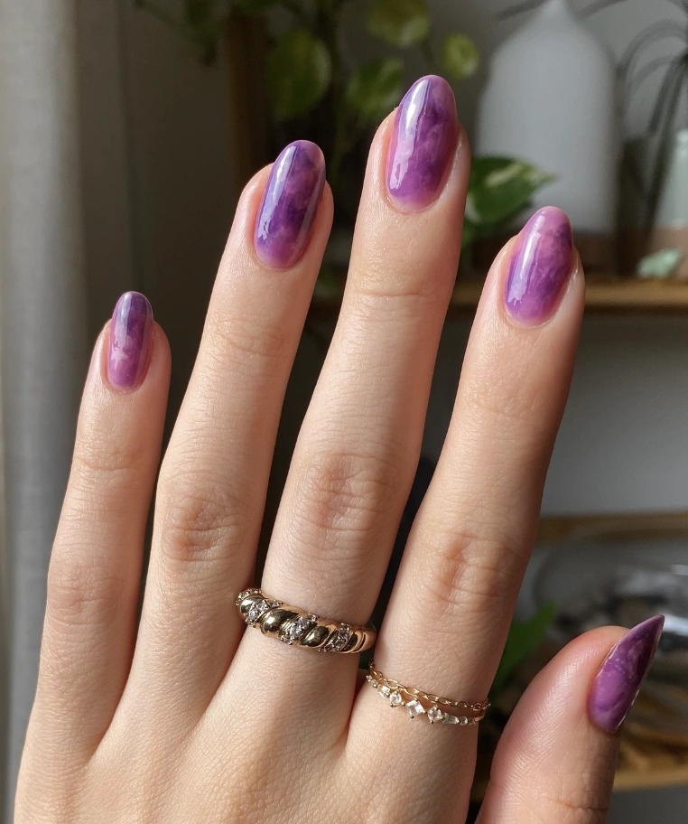Gradient Almond Gel Nails Fall with Soft Purple Hues and Glossy Finish