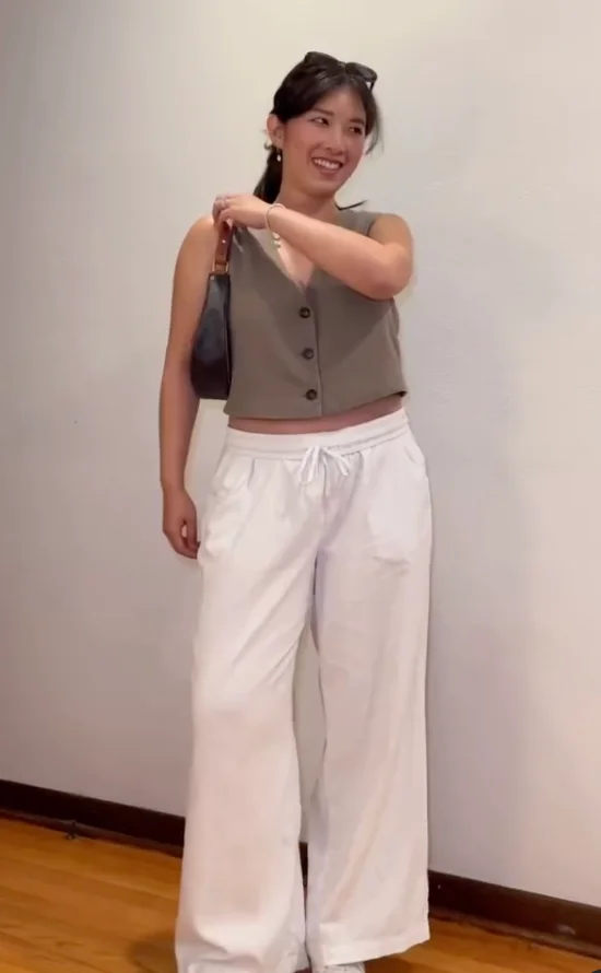 Gray Cropped Button-Front Vest Top + White Wide-Leg Trousers