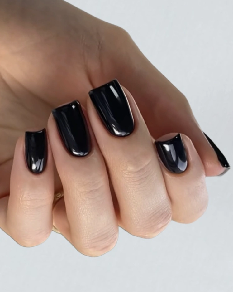 High-Gloss Black Coffin Nails