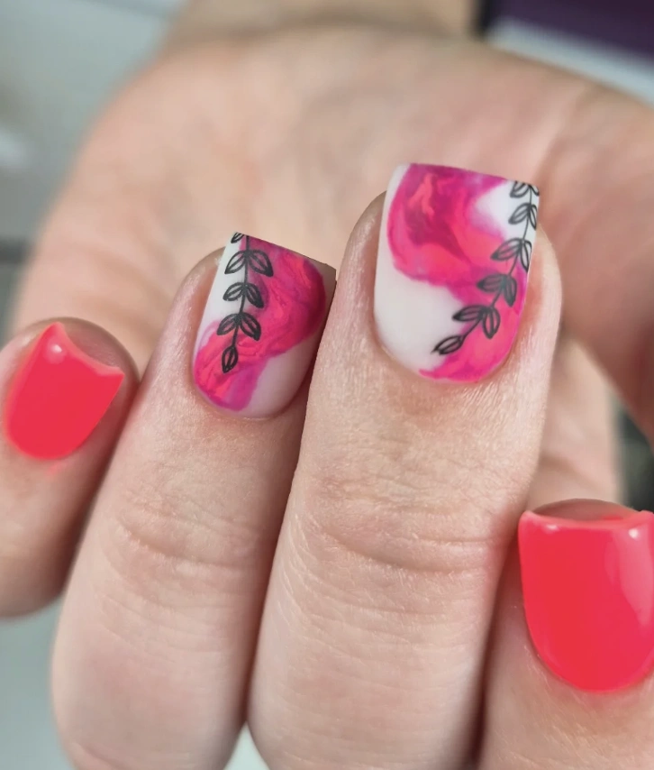 Hot Pink Marble and Botanical Accent Short Nails