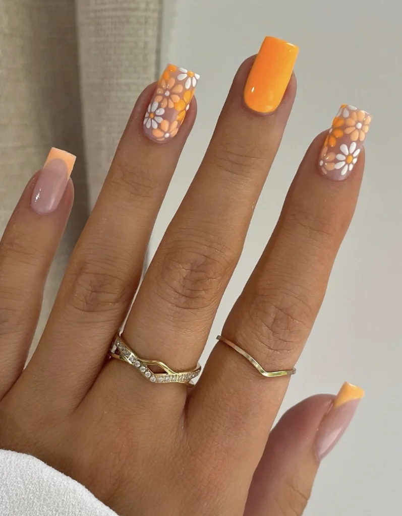 Orange & Daisy Square-Shaped Nail Art