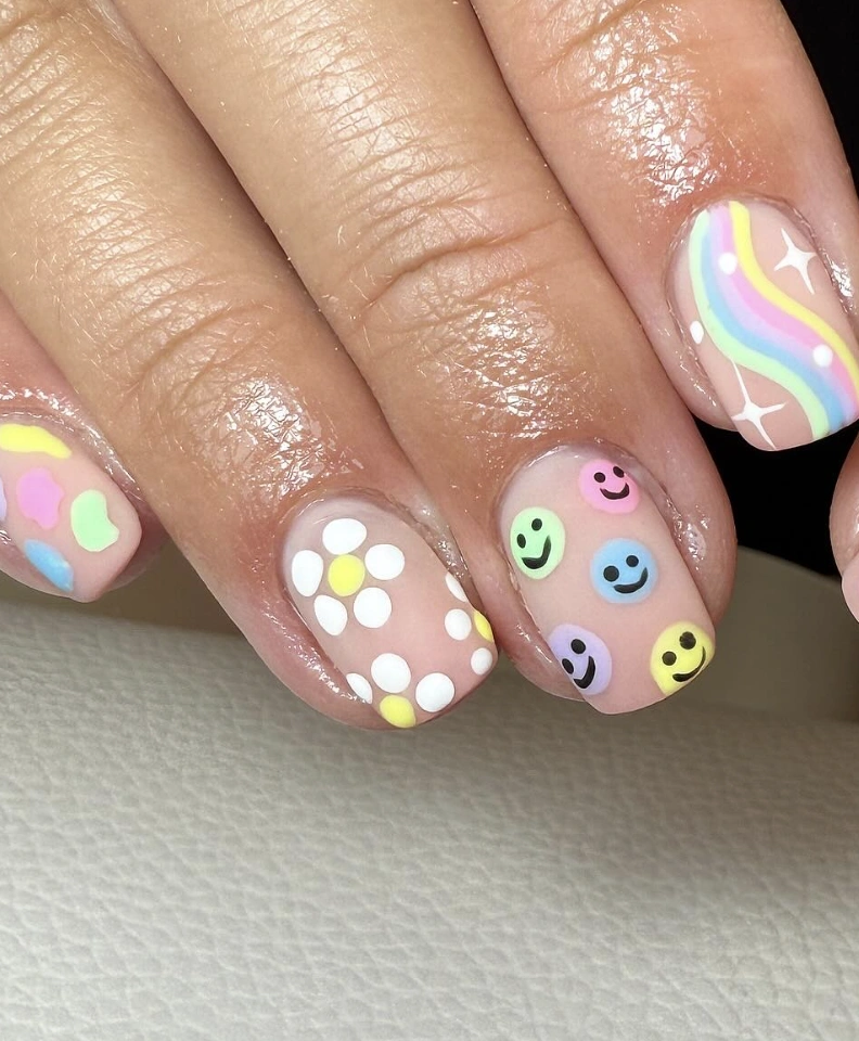 Pastel Dream: Mix-and-Match Cute Nail Art