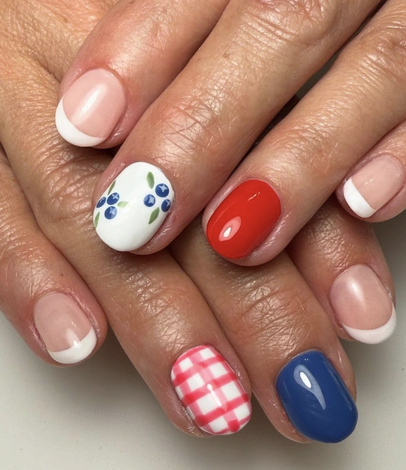 Patriotic Mix-and-Match Short Nail Design