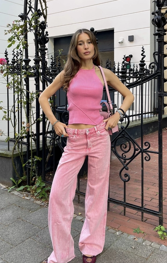 Pink Ribbed Crop Top + Light Pink Wide-Leg Jeans + Stylish Handbag