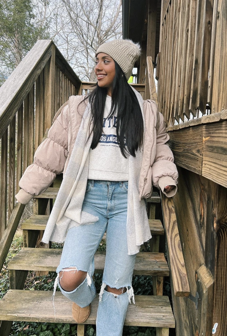 Puffer Coat + Graphic Sweatshirt + Distressed Jeans + Beanie
