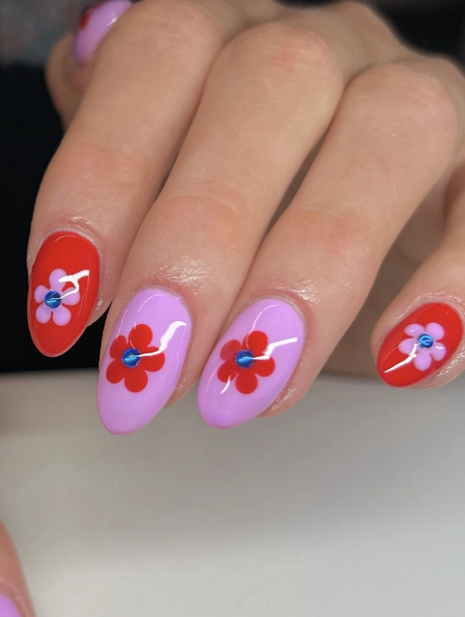Retro Flower Power on Almond-Shaped Nails