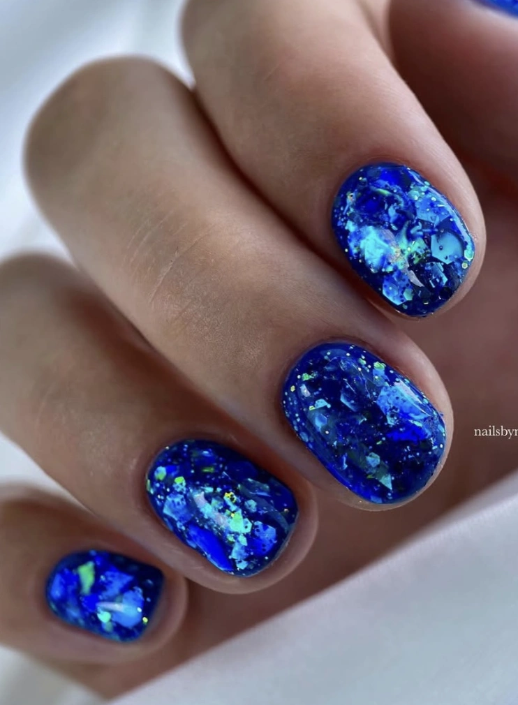 Shattered Glass Sapphire Blue Nails