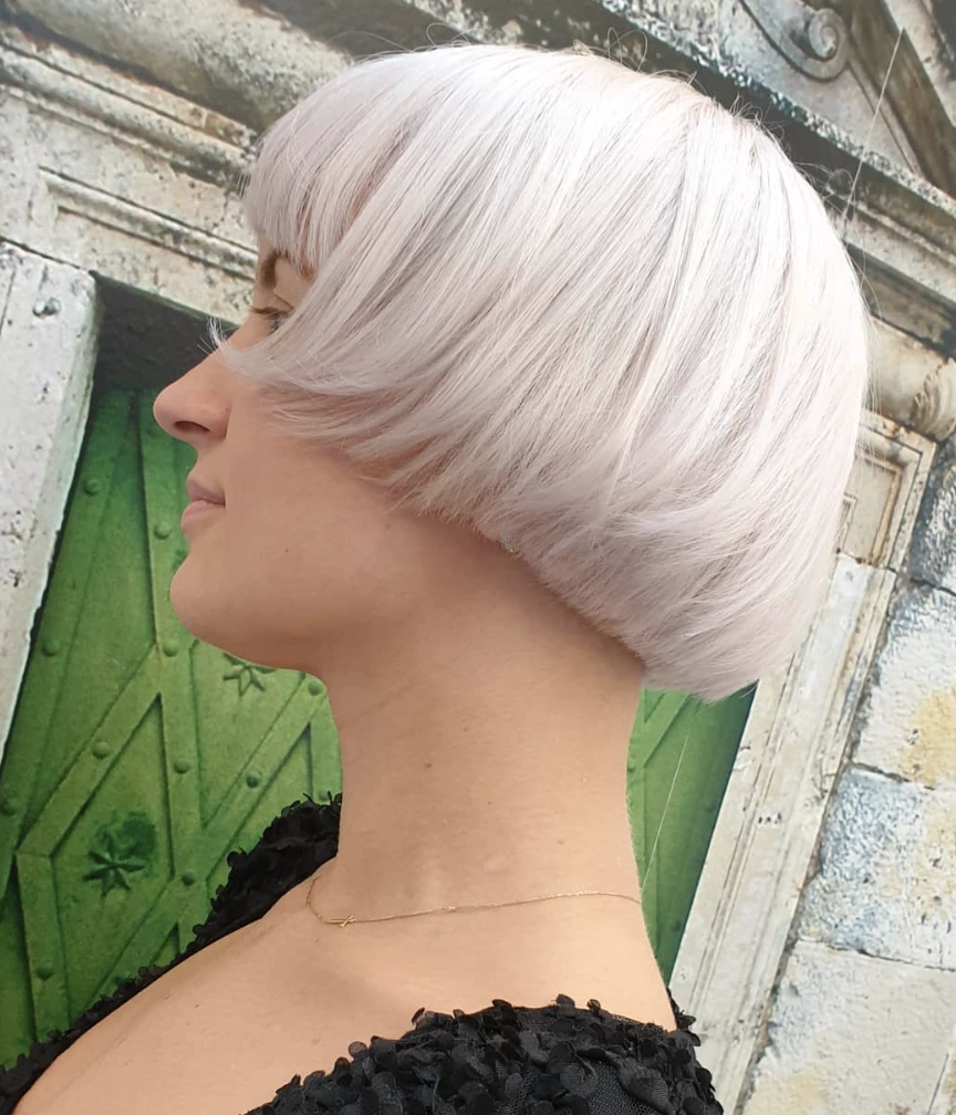 Sleek Platinum Bob with Blunt Bangs