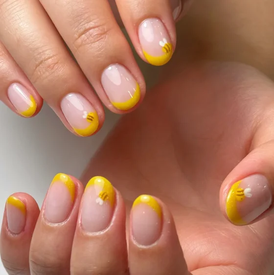 Sunny Yellow French Tip with Minimalist Bee Details