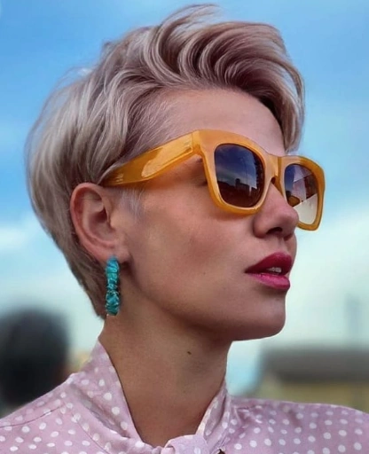 Textured Pixie Cut with Subtle Waves for Short Blonde Hair