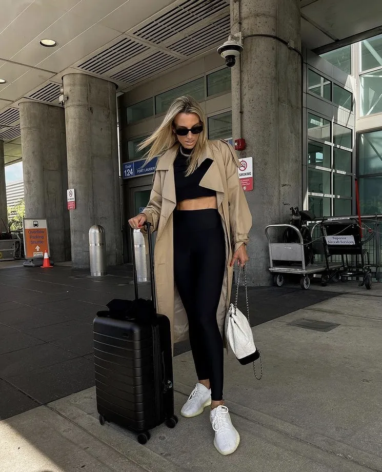 Trench Coat + Leggings + Sneakers: The Timeless Traveler