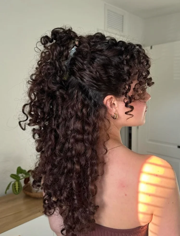Voluminous Curls with a High Crown