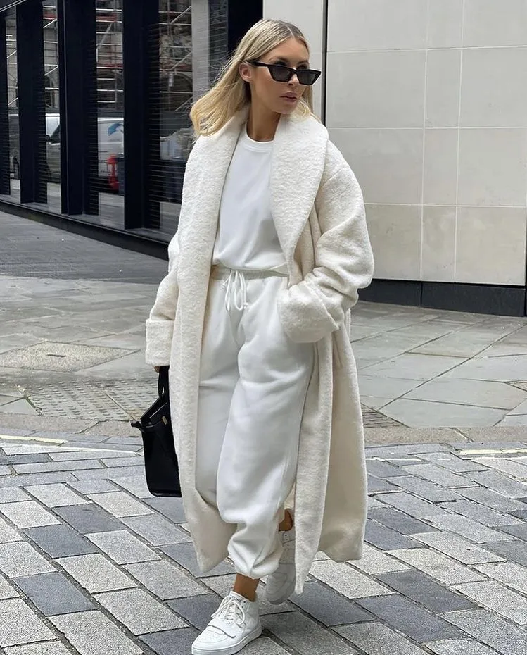 White Coat + White Sweatshirt + White Sweatpants + White Sneakers